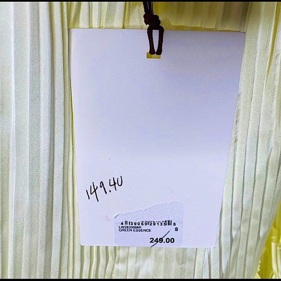 🆕🔥LEWIT REAL SILK BEAUTIFUL COLOR CRINKLE TOP THIN STRAP&VERY ELEGANT&CHIC NWT - Picture 8 of 13